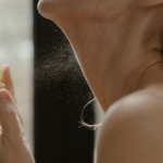 Spray ou roll-on : quel déodorant choisir pour rester frais toute la journée ?
