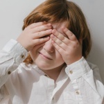 Aider son enfant à oser : comment dépasser la peur de se tromper et gagner en confiance