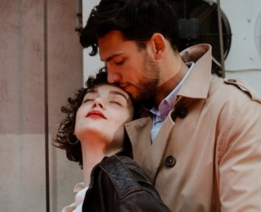 Quand le doute s’invite dans le couple : comprendre et apaiser l’insécurité affective